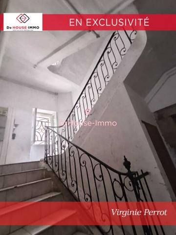 Immeuble à vendre 15 pièces de 550 m²