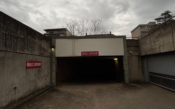 Stationnement à vendre    Lyon 3