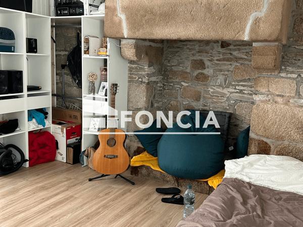Location Studio 20 m² - Angle du 2 rue du 73ème Territorial et 37 rue de Kerampont Lannion 22300