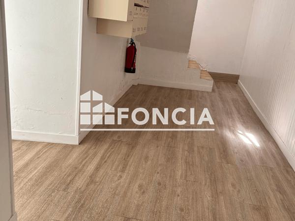 Location Studio 20 m² - Angle du 2 rue du 73ème Territorial et 37 rue de Kerampont Lannion 22300