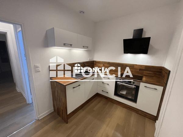 Location Appartement 2 pièces 43.01 m² - 16BIS ET 18 RUE SAINT MATHIEU Quimper 29000
