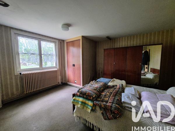 Maison à vendre 6 pièces 107 m² Saint-Étienne-de-Montluc