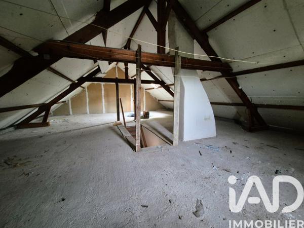 Maison à vendre 6 pièces 107 m² Saint-Étienne-de-Montluc