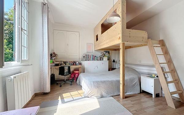 Appartement à vendre    4 pièces • 121,74 m2 Bayonne