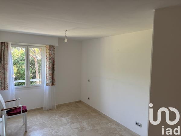Appartement 3 pièces de 73 m² à Cavalaire-sur-Mer (83240)