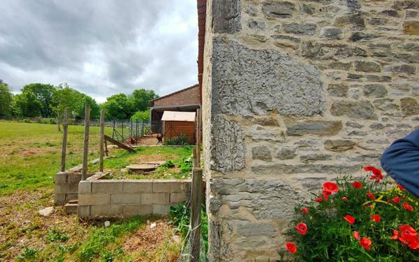 Maison à vendre    3 pièces •  Saint-Antonin-Noble-Val