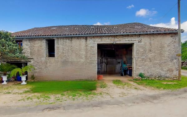 Maison à vendre    3 pièces •  Saint-Antonin-Noble-Val