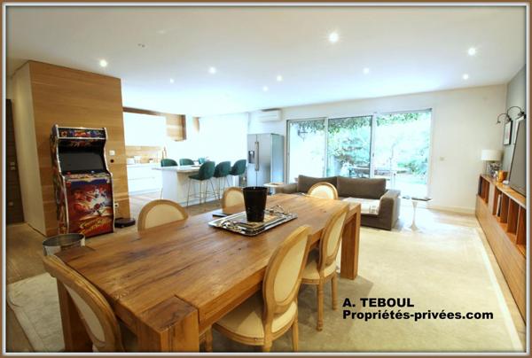 MAISON INDIVIDUELLE PLAIN-PIED A VILLEURBANNE DE 105M² AVEC JARDIN DE 60M² CONSTRUITE EN 2011