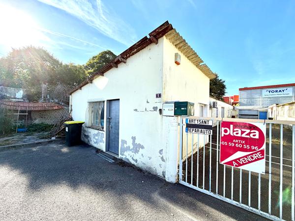 Entrepôt / Local industriel 422 m2