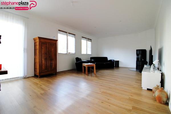Maison 8 pièces 202 m2