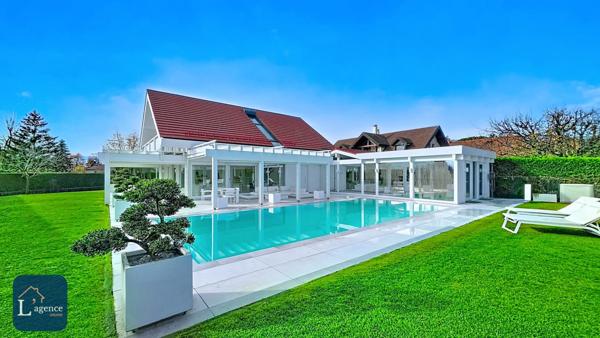 Villa d’Exception à Prévessin-Moëns 01280 – 257 m², Piscine, Sous-Sol Aménagé & Prestations Haut de Gamme