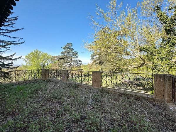 Reyrieux (01600) RARETÉ À REYRIEUX – DOMAINE D’EXCEPTION À RÉNOVER AU CŒUR DU VILLAGE