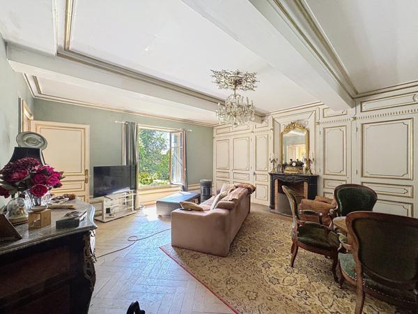 Reyrieux (01600) RARETÉ À REYRIEUX – DOMAINE D’EXCEPTION À RÉNOVER AU CŒUR DU VILLAGE