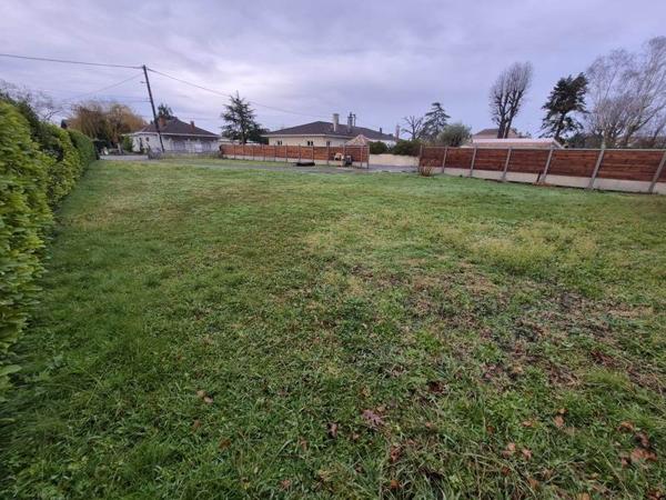 Terrain à vendre |  Biganos |  745 m²