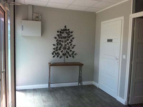 Pointe-à-Pitre (97110) Opportunité rare, Local commercial RDC à Saisir rapidement