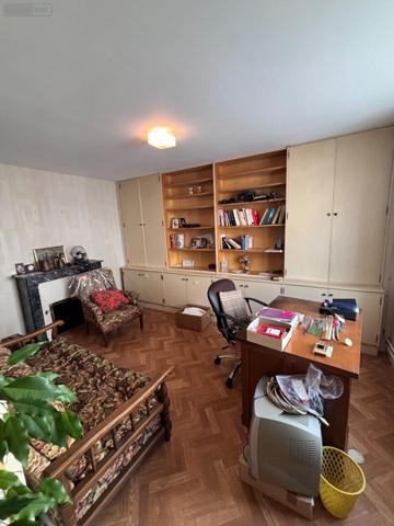 Maison à vendre à Yvré-l'Évêque dans la Sarthe (72530), ref : LMY/SAU