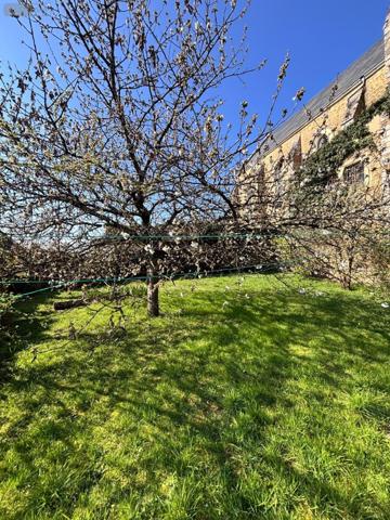 Maison à vendre à Yvré-l'Évêque dans la Sarthe (72530), ref : LMY/SAU