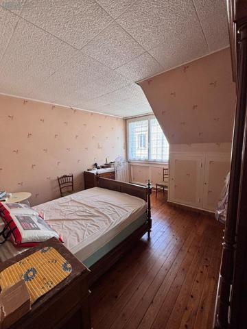 Maison à vendre à Yvré-l'Évêque dans la Sarthe (72530), ref : LMY/SAU