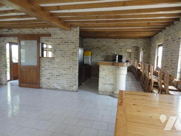 A VENDRE sur BAILLEUL dans le NORD (59) - sur et avec un terrain de plus de 2.5 hectares- Très ...