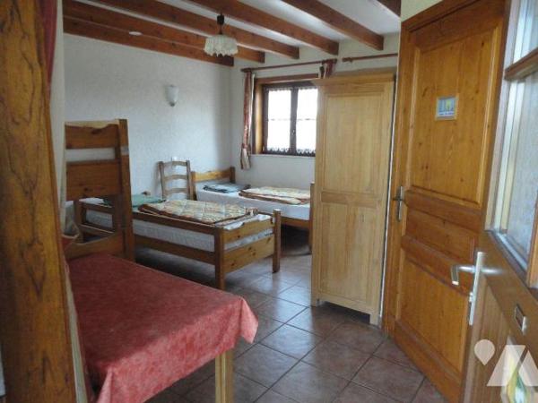 A VENDRE sur BAILLEUL dans le NORD (59) - sur et avec un terrain de plus de 2.5 hectares- Très ...