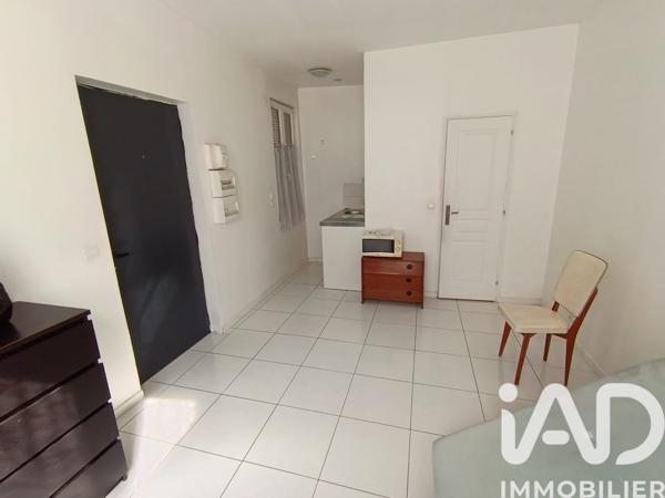 Location studio 19 m² Corbeil-Essonnes