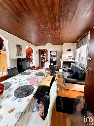 Maison 8 pièces de 140 m² à Saint-Dié-des-Vosges (88100)