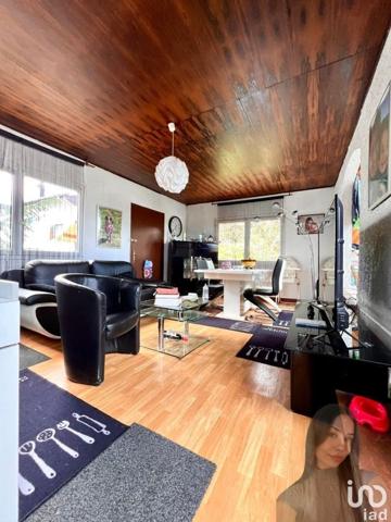 Maison 8 pièces de 140 m² à Saint-Dié-des-Vosges (88100)