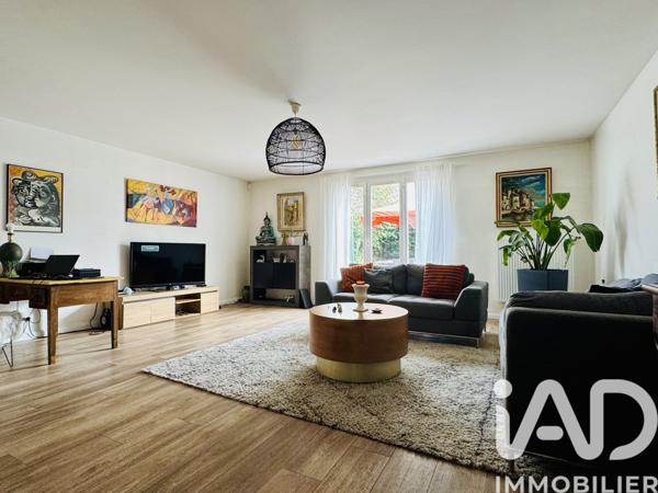 Maison à vendre 7 pièces 120 m² Saint-Fargeau-Ponthierry