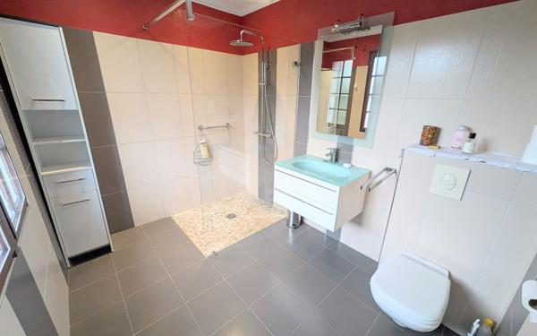 Maison à vendre    7 pièces •  Carpentras