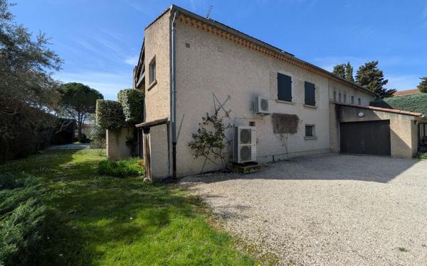 Maison à vendre    7 pièces •  Carpentras