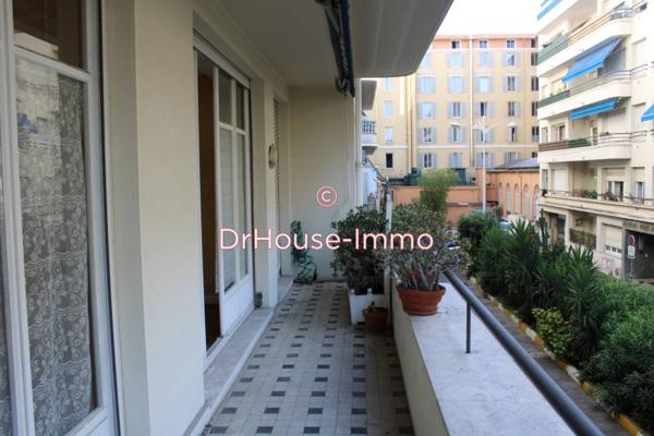 Appartement à vendre 3 pièces de 101 m²