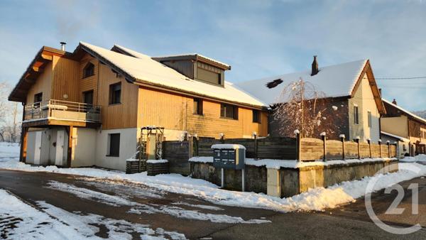 Appartement T3 à vendre  3 pièces - 93 m2 ARCON - 25