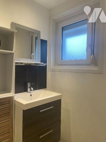 EN EXCLUSIVITE A VENDRE à BAILLEUL dans le NORD (59) : MAISON RENOVEE EN LOTISSEMENT AVEC GARAG...