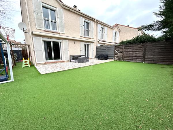 Maison Carrieres Sous Poissy 6 pièce(s) 132.16 m2 485 000 € **  - Référence  9013