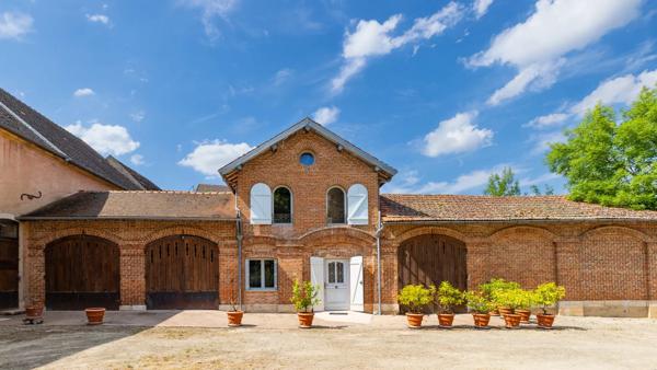 Château Avallon - YONNE - MORVAN