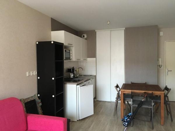 Appartement à louer 2 pièces - 37 m²