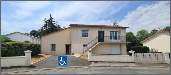 Maison à BRESSUIRE, 79300 - 9 pièces 107m²