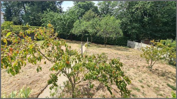Maison à BRESSUIRE, 79300 - 9 pièces 107m²
