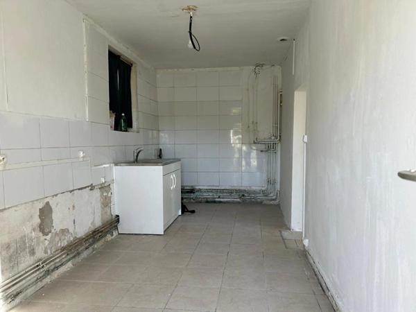 Maison Provins 4 pièce(s) 90 m2 À RÉNOVER 210 000