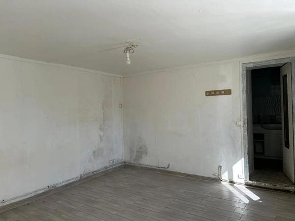 Maison Provins 4 pièce(s) 90 m2 À RÉNOVER 210 000