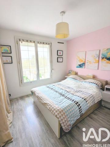 Maison à vendre 6 pièces 97 m² Brie-Comte-Robert