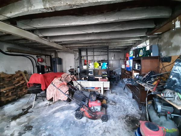 Charmante Maison de Ville a Nueil les Aubiers - A Vendre !