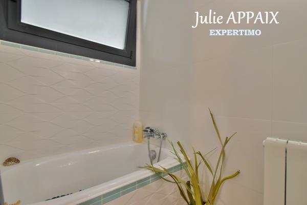 Roquebrune-sur-Argens (83380) Villa vue mer avec piscine