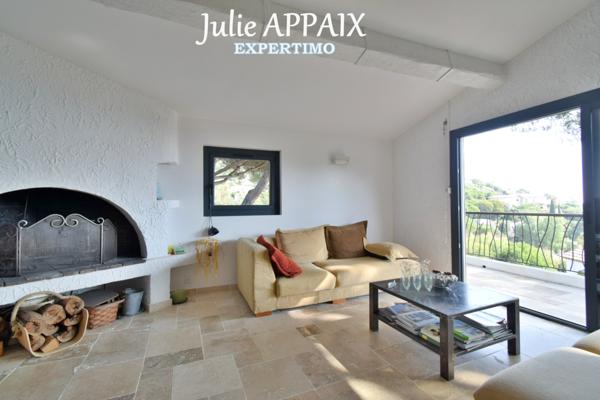 Roquebrune-sur-Argens (83380) Villa vue mer avec piscine