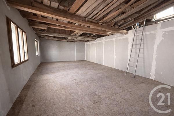 Appartement F1 à vendre  1 pièce - 60 m2 THIEBOUHANS - 25