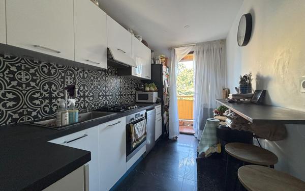 Appartement à vendre    3 pièces • 62,23 m2 Saint-Laurent-du-Var