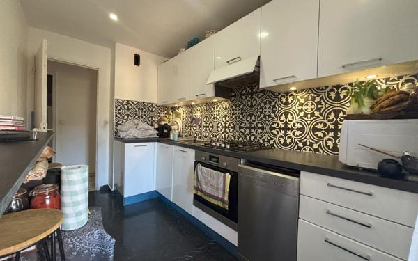 Appartement à vendre    3 pièces • 62,23 m2 Saint-Laurent-du-Var