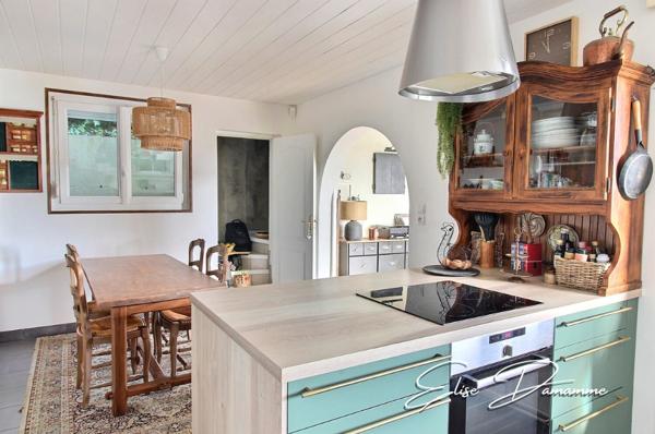 COUP DE COEUR - Montivilliers Maison atypique de 98m² avec vue dégagée, terrasse couverte et double garage