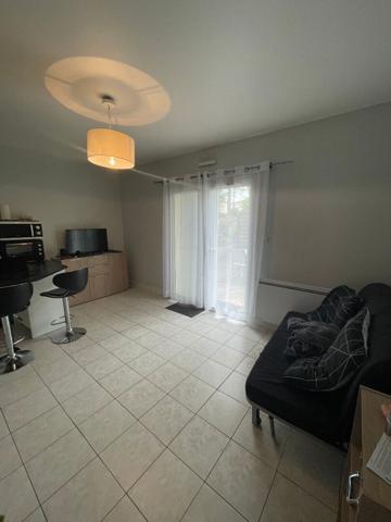 Appartement 1 pièce à louer La Rochelle - 17000 / Réf: 2155