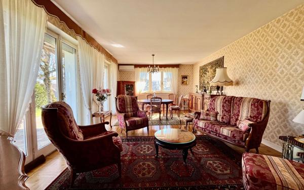 Maison à vendre    6 pièces •  La Geneytouse